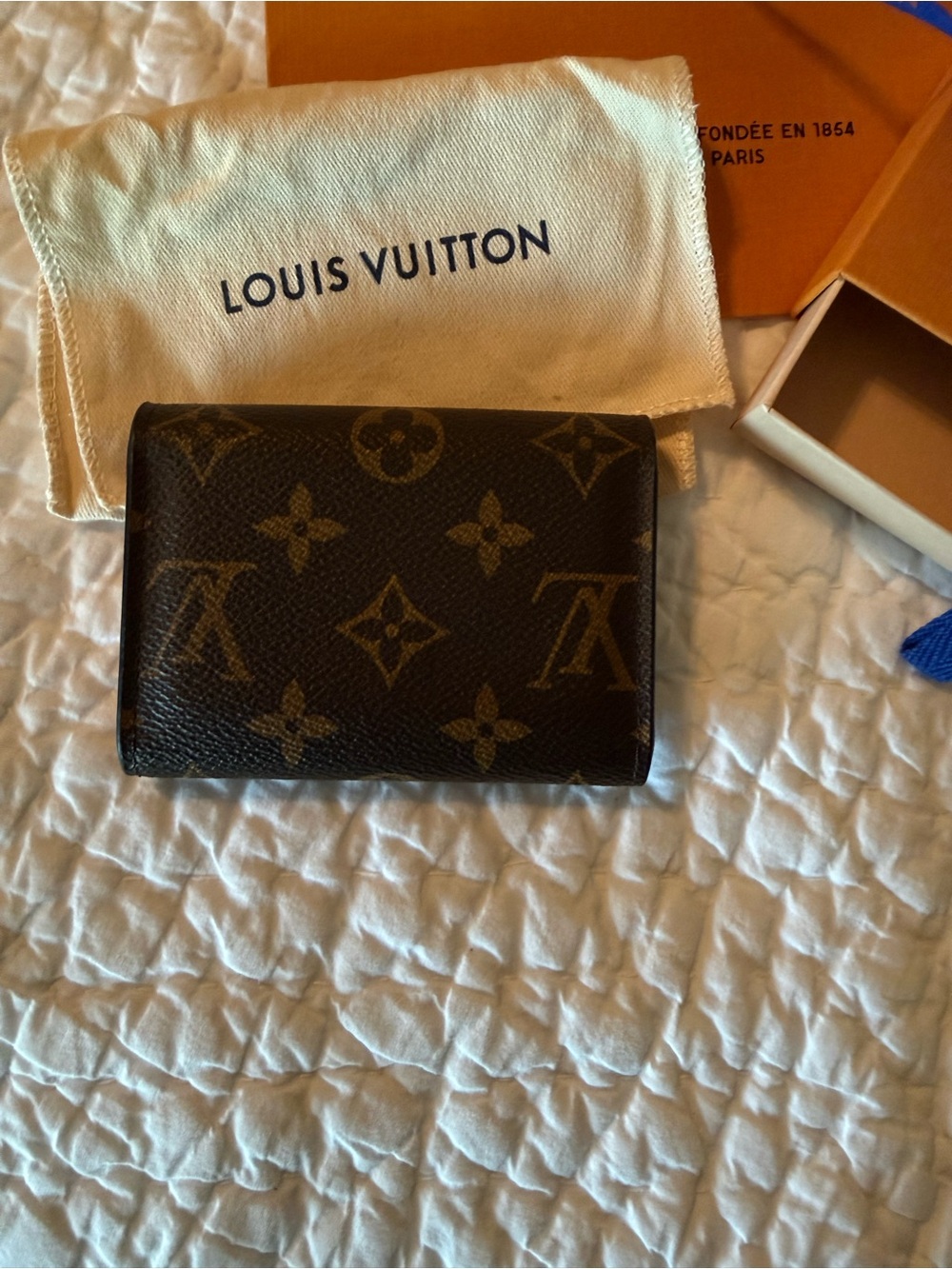 Louis Vuitton Monogram Compact Card Wallet - Picture 3 of 7